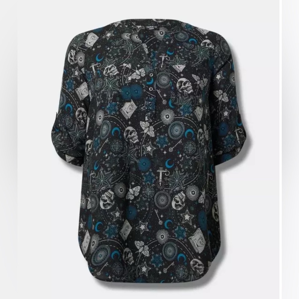 Torrid 3 Harper 3/4 Sleeve Pullover Tunic Top Skull Celestial witchy vibe blouse - Picture 14 of 16